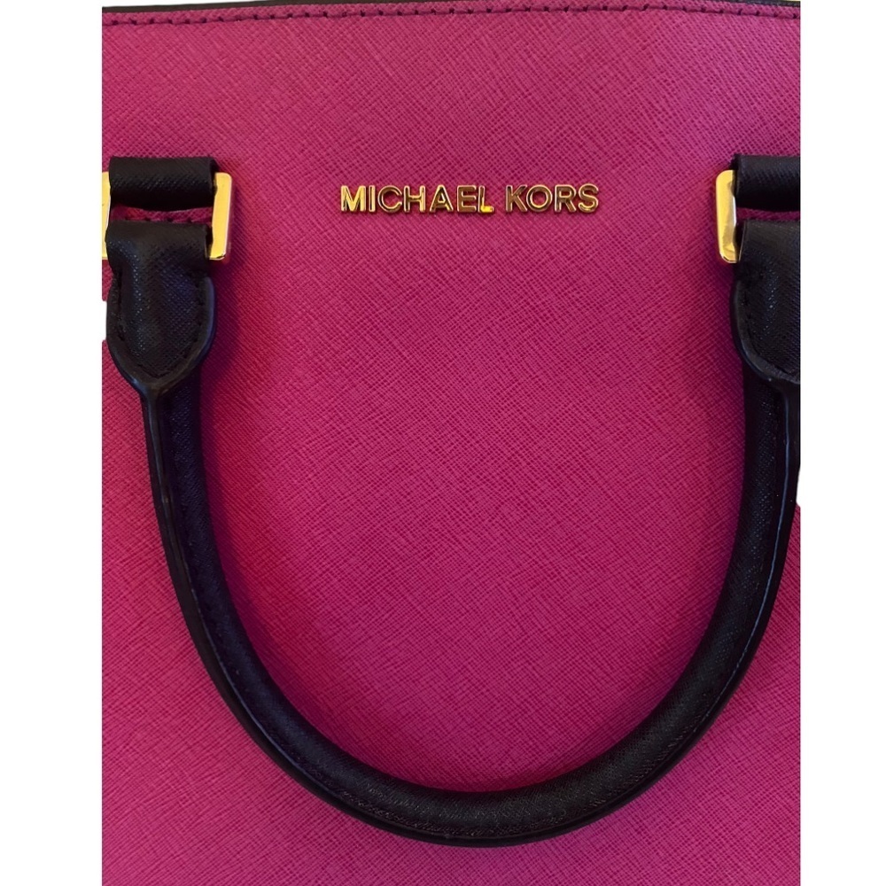 EUC Michael Kors Selma Leather Satchel - Picture 5 of 10